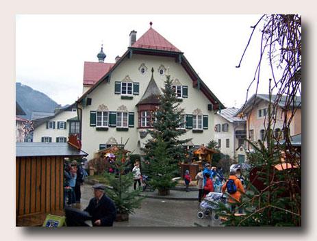Family holiday to the Christmas market in Salzburg Austria... Click to Download...