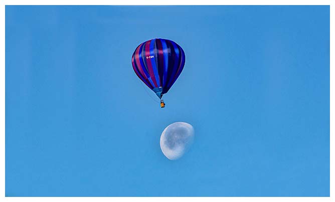 Hot air balloon festival held in Cheltenham...