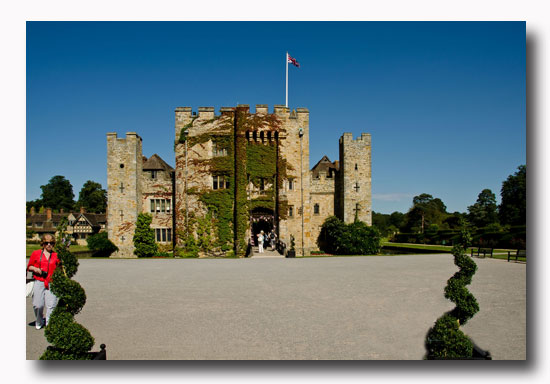 Historic Hever Castle and Gardens with its enchanting double-moated castle and 125 acres of spectacular gardens to explore, offers the visitor plenty to discover ...