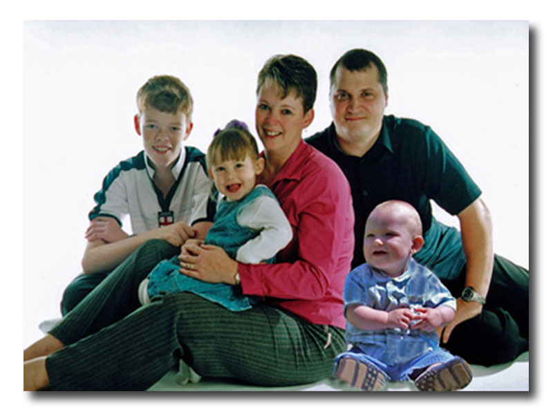 My lovely daughter Nicky and the grandkids...Click to Download...