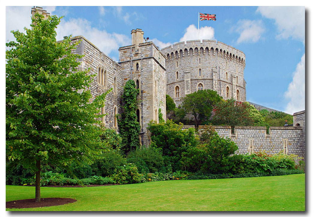 Windsor Castle - The oldest and largest inhabited castle in the world and The Queen's favourite weekend home - Click to Download...
